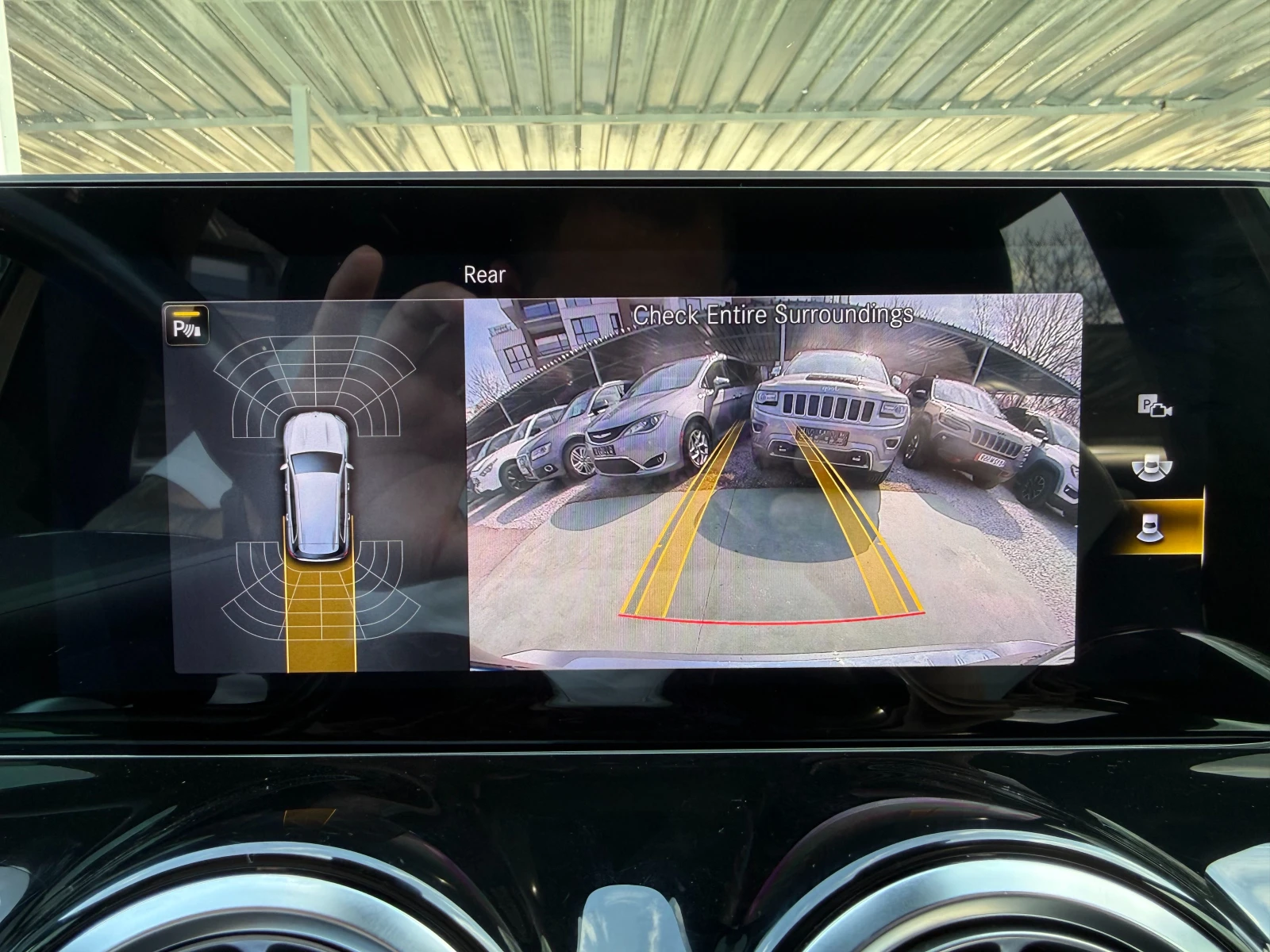 Mercedes-Benz GLB 250, 4MATIC, AMG-LINE, снимка 15 - Автомобили и джипове - 53901291