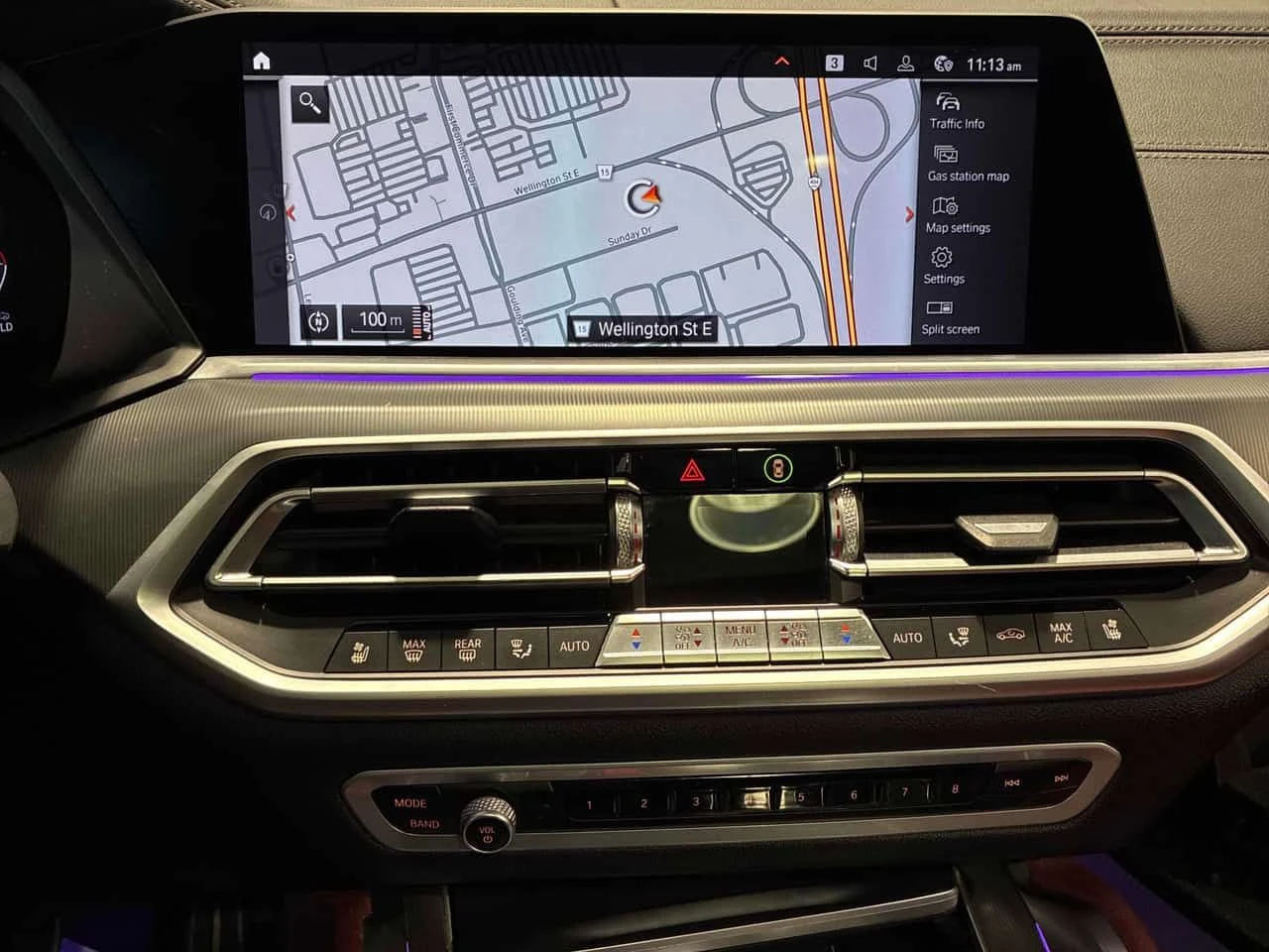 BMW X6 M50i/CARFAX/360/ОБДУХВАНЕ/ПАНОРАМА/ДИСТРОНИК, снимка 9 - Автомобили и джипове - 53956565