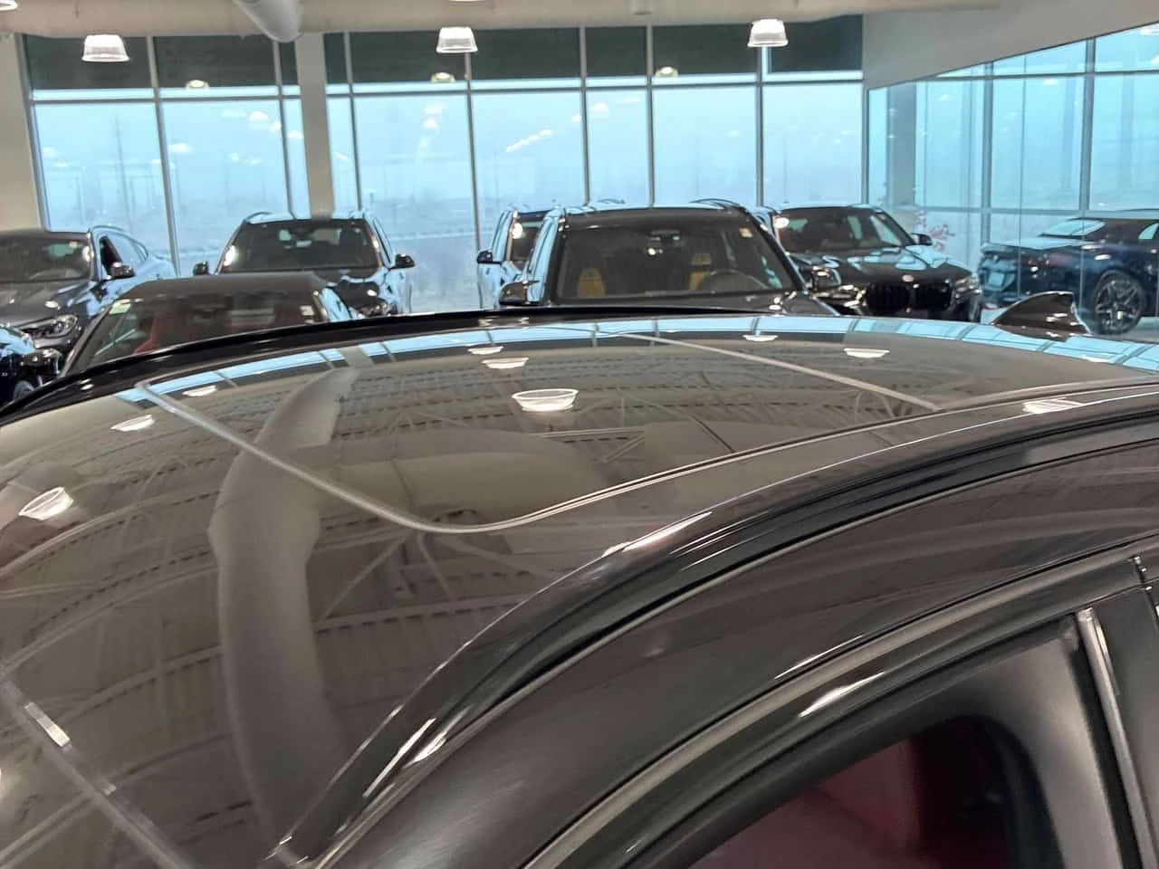 BMW X6 M50i/CARFAX/360/ОБДУХВАНЕ/ПАНОРАМА/ДИСТРОНИК, снимка 10 - Автомобили и джипове - 53956565