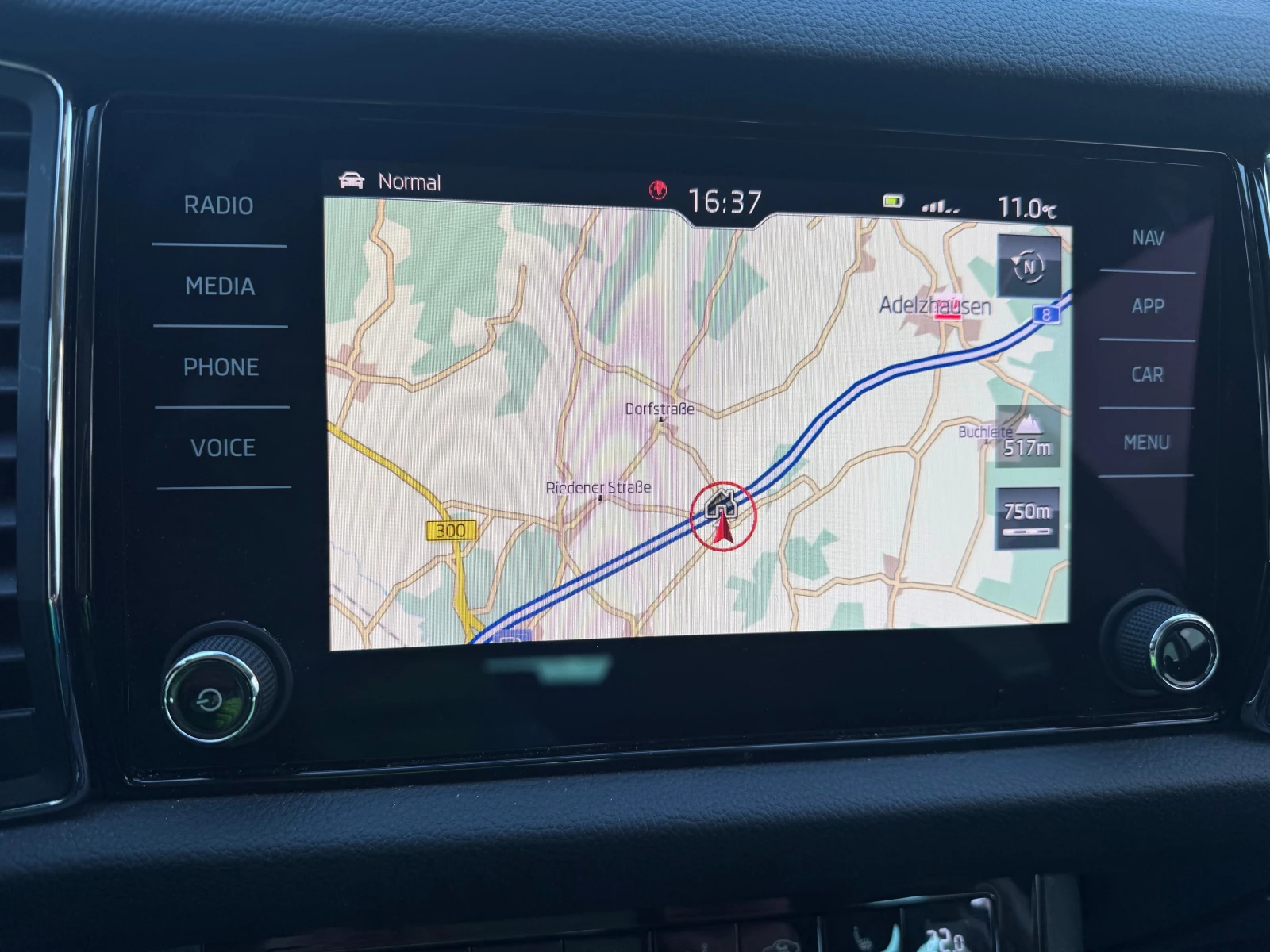 Skoda Kodiaq Scout, снимка 14 - Автомобили и джипове - 54104516