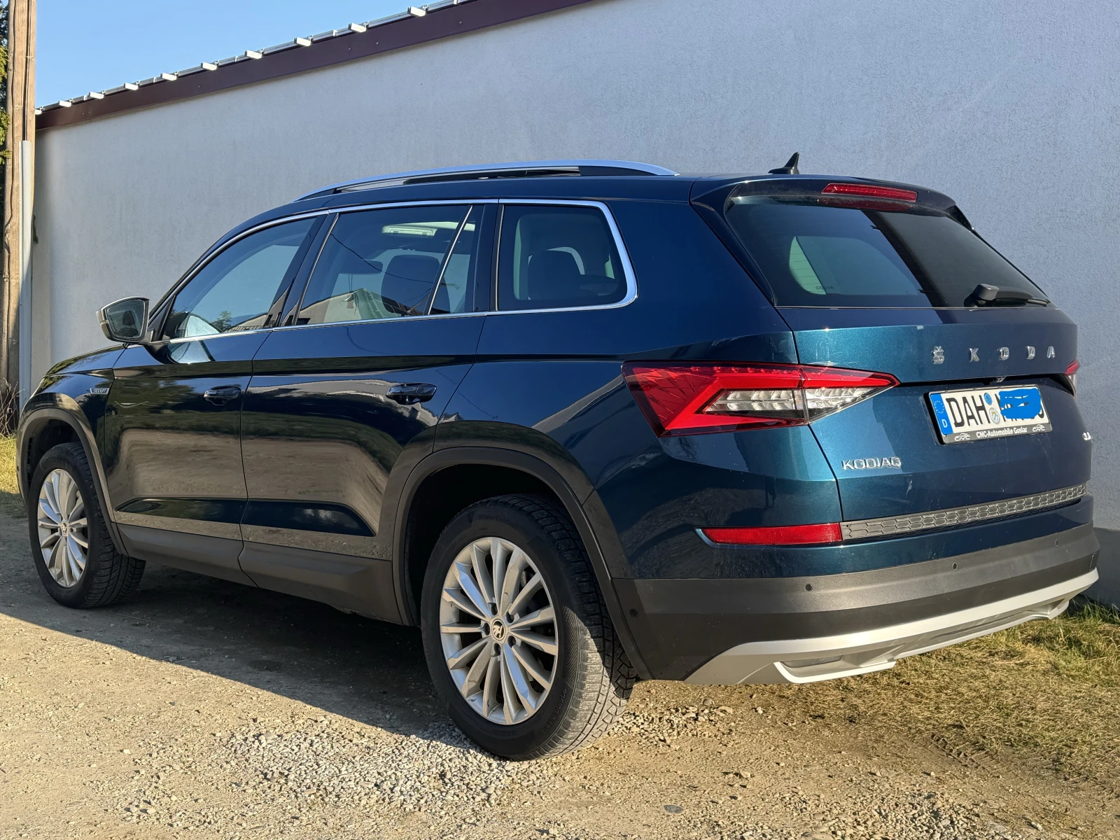 Skoda Kodiaq Scout, снимка 9 - Автомобили и джипове - 54104516