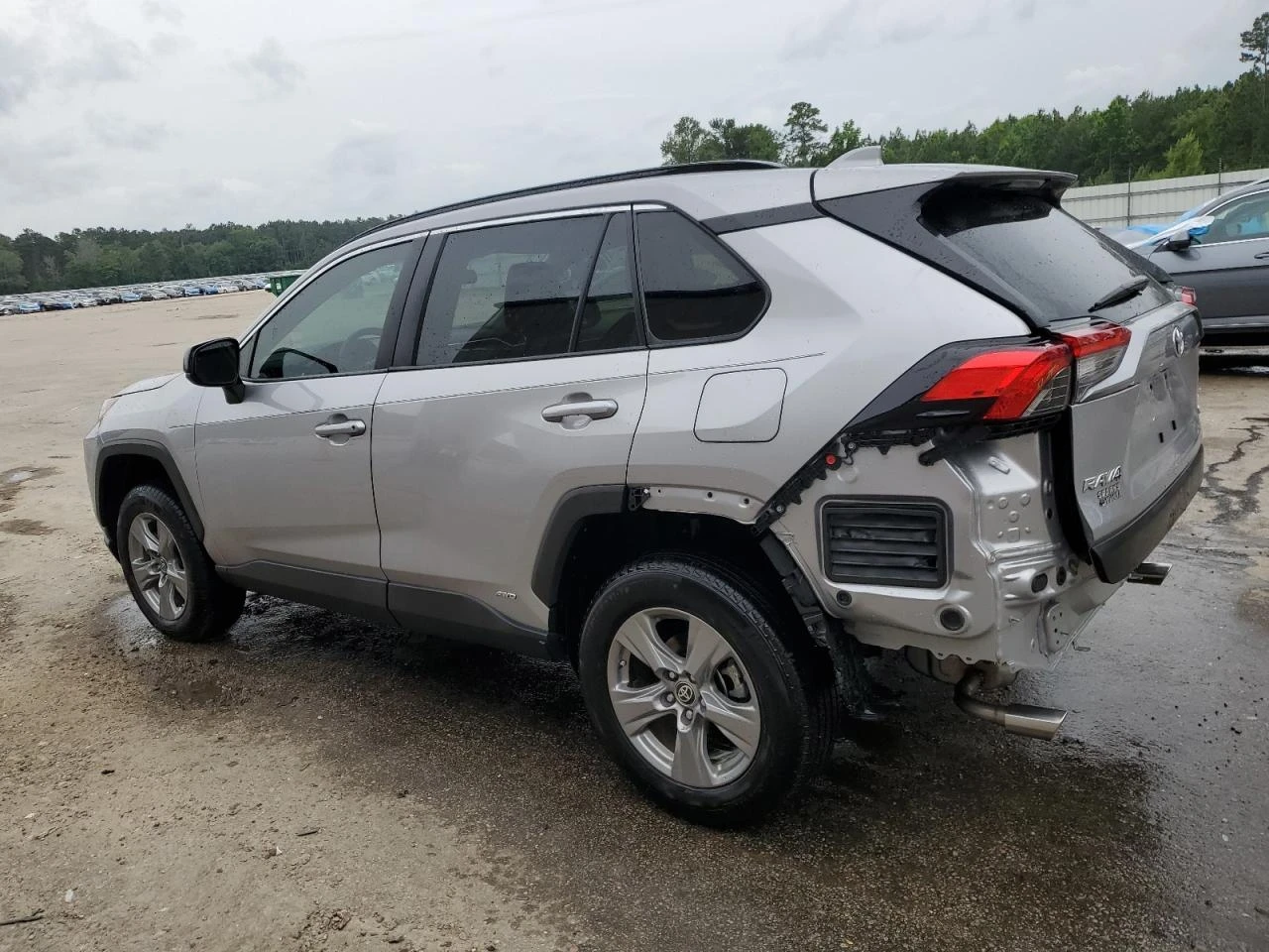 Toyota Rav4 Le, снимка 6 - Автомобили и джипове - 54225440