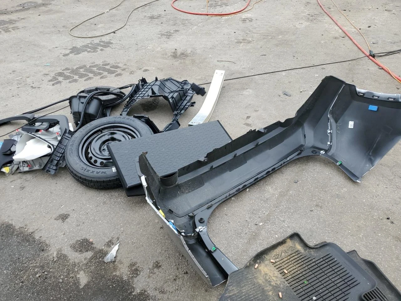 Toyota Rav4 Le, снимка 13 - Автомобили и джипове - 54225440