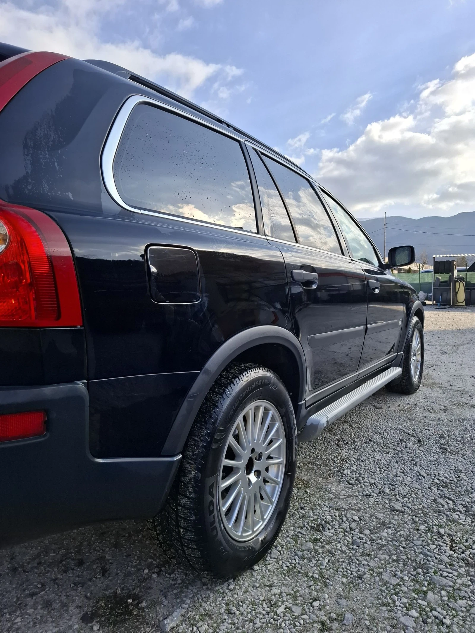 Volvo Xc90 2.4D 185кс ръчка, снимка 5 - Автомобили и джипове - 54416446