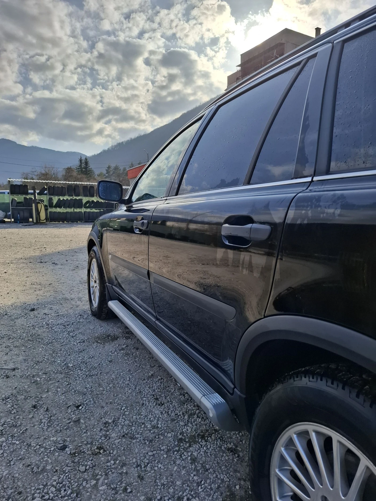 Volvo Xc90 2.4D 185кс ръчка, снимка 3 - Автомобили и джипове - 54416446