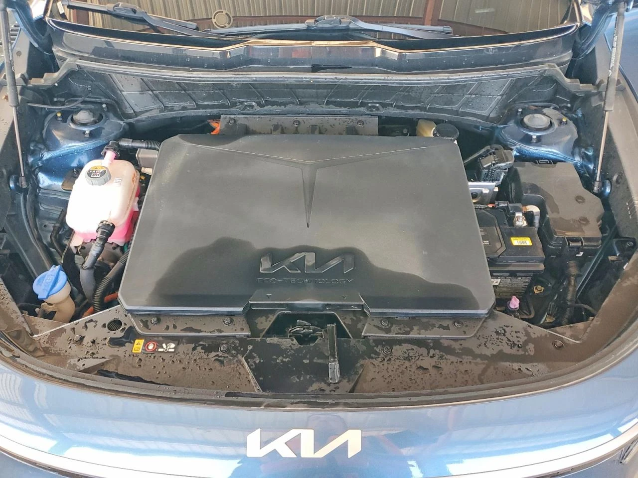 Kia Niro Wind, снимка 11 - Автомобили и джипове - 54655269