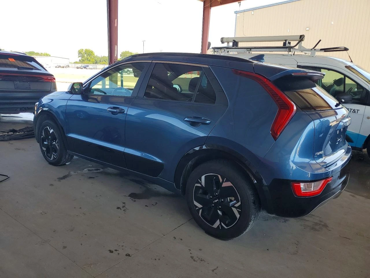 Kia Niro Wind, снимка 2 - Автомобили и джипове - 54655269