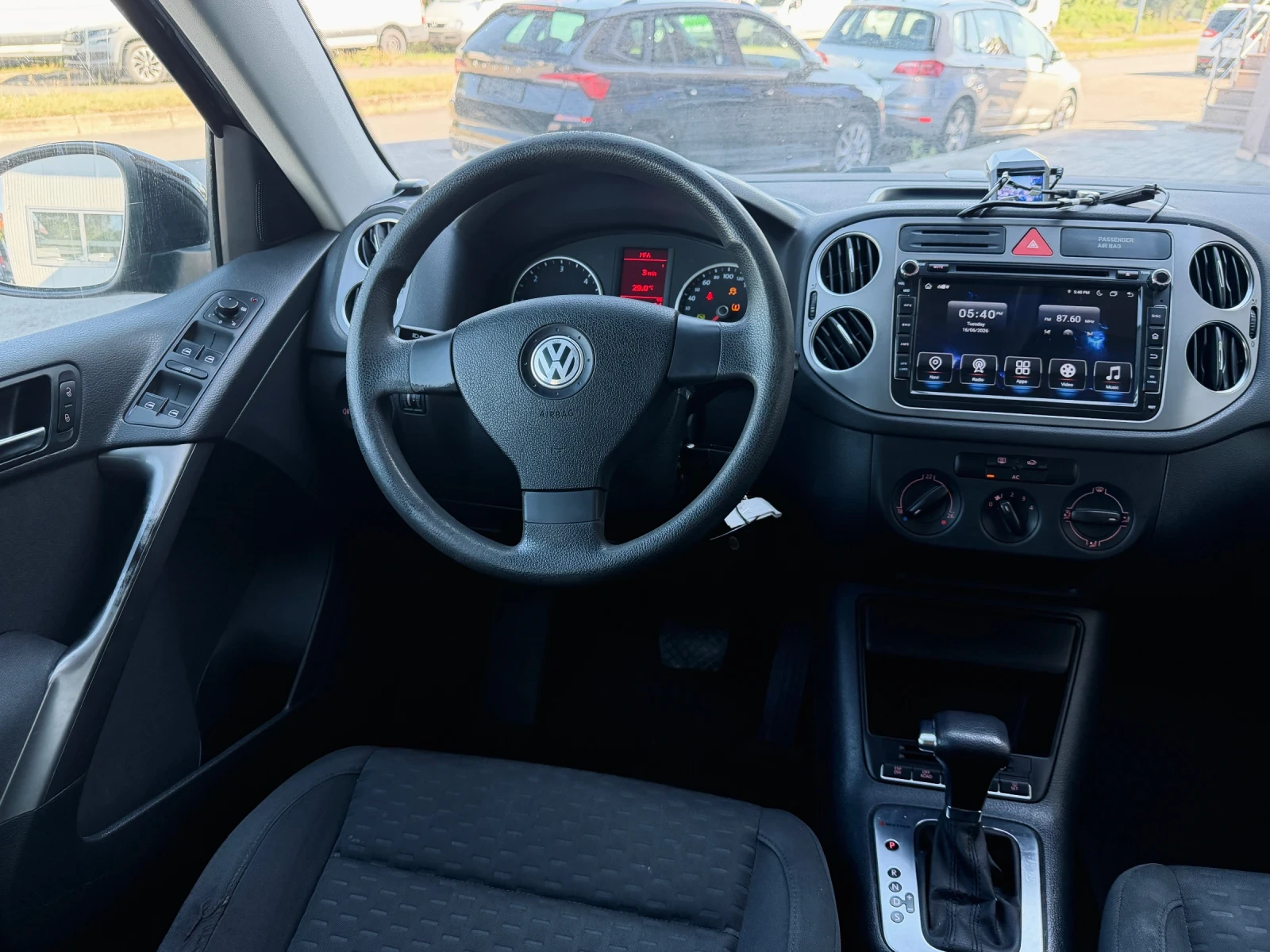 VW Tiguan 2.0TDI / DSG | Mobile.bg � ����������� 6