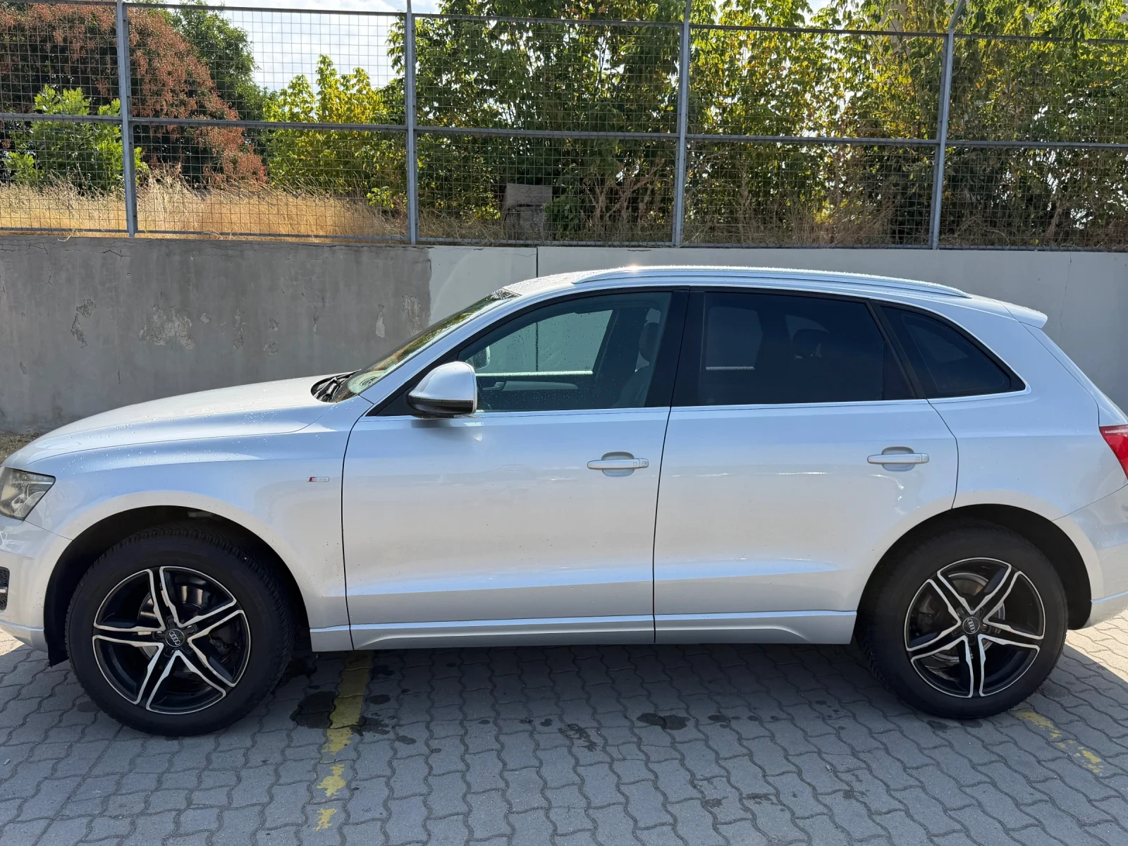 Audi Q5, снимка 4 - Автомобили и джипове - 55829258