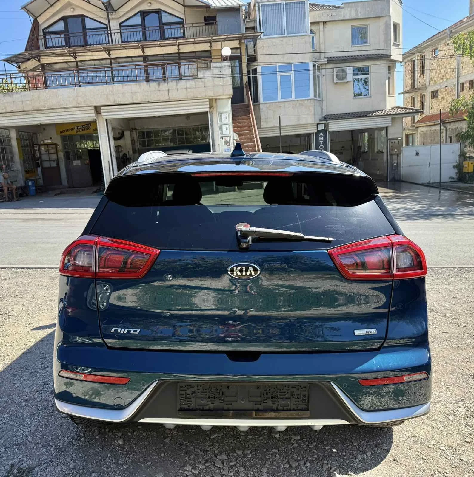 Kia Niro 1.6 i hybrid , снимка 6 - Автомобили и джипове - 56017643