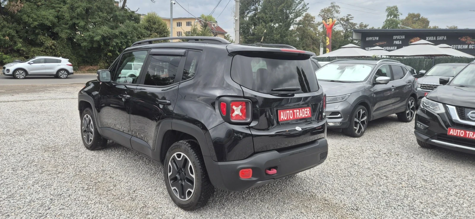 Jeep Renegade 2.0CRDI-170кс.4Х4, снимка 8 - Автомобили и джипове - 56238053