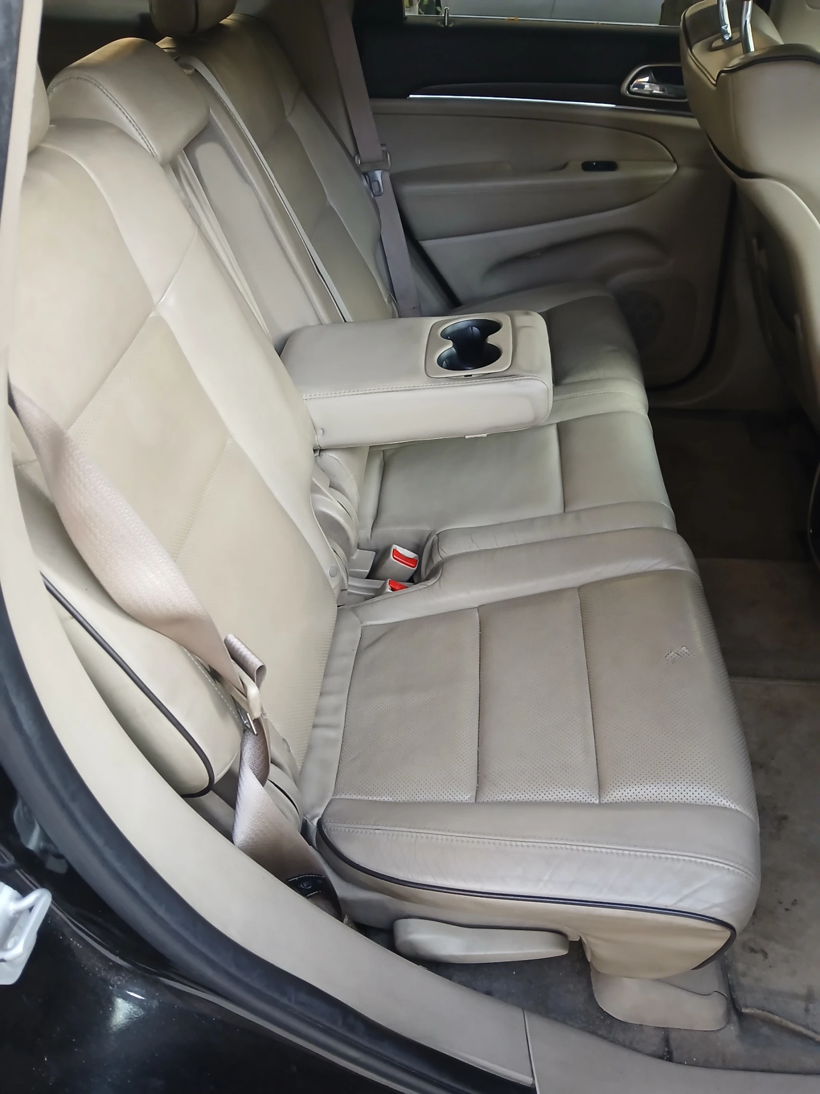 Jeep Grand cherokee, снимка 8 - Автомобили и джипове - 56591261