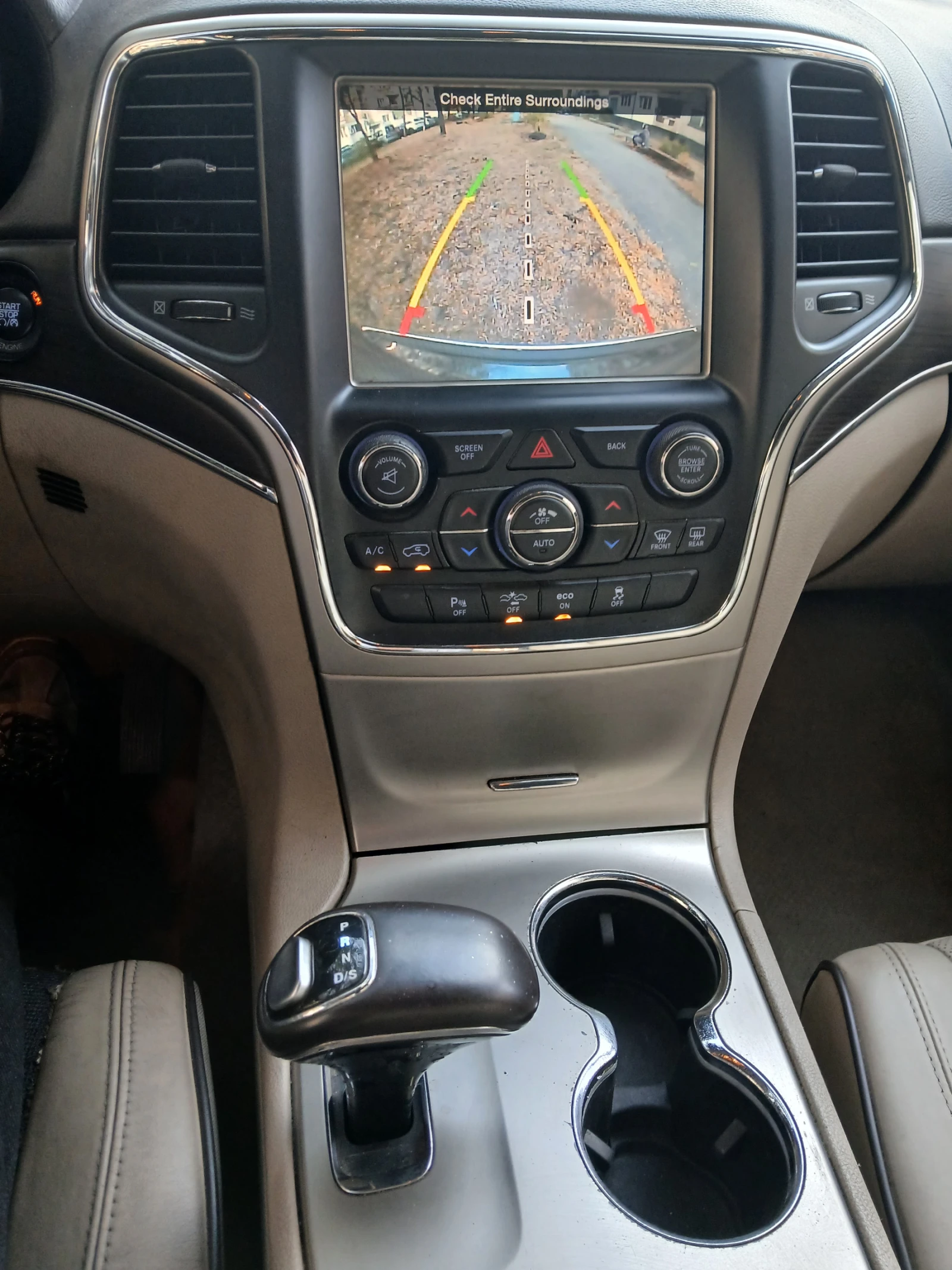 Jeep Grand cherokee, снимка 10 - Автомобили и джипове - 56591261