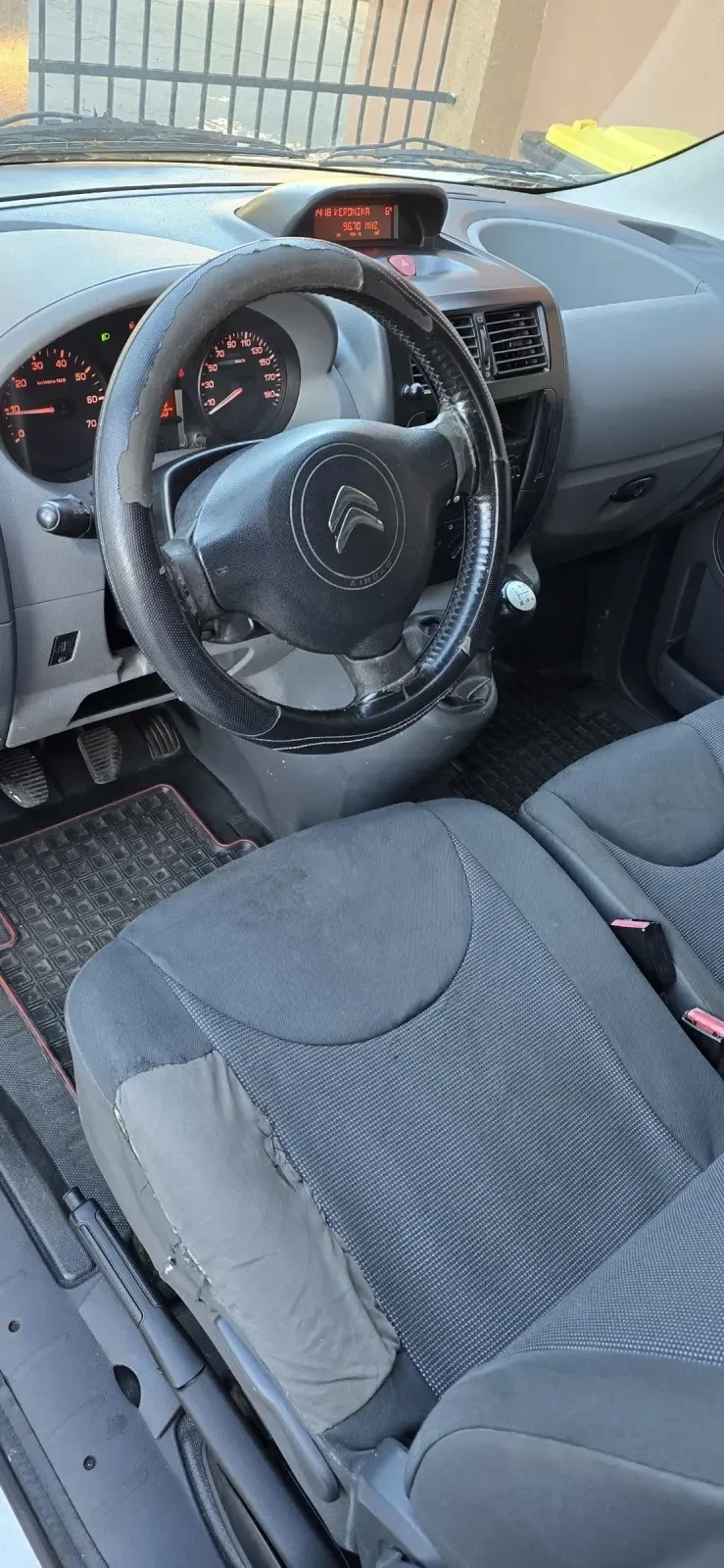 Citroen Jumpy 1.6 HDI, снимка 15 - Бусове и автобуси - 53150595