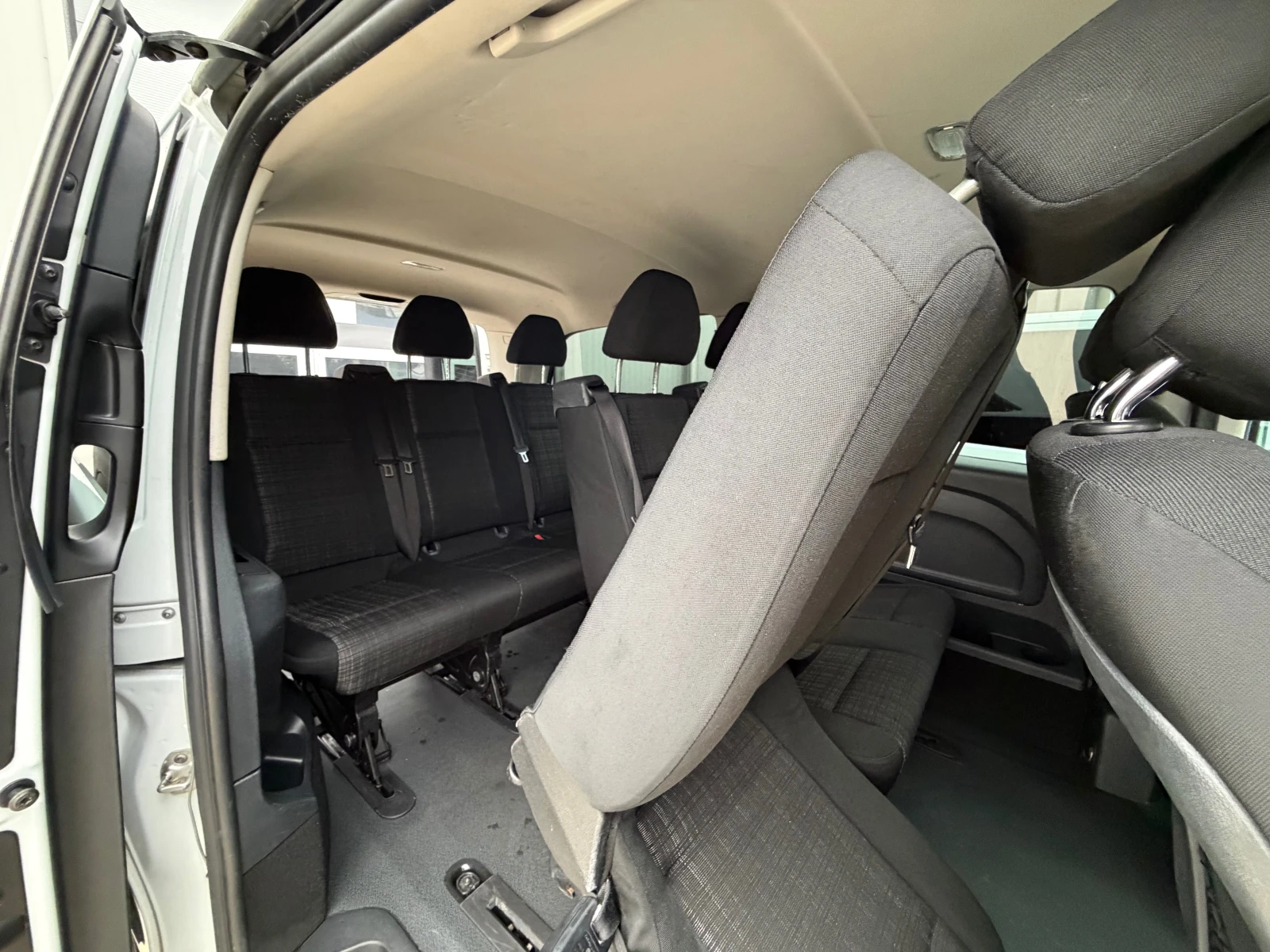 Mercedes-Benz Vito TOURER!FULL!9-МЕСТЕН!EURO6!КЛИМА!, снимка 14 - Бусове и автобуси - 53498933