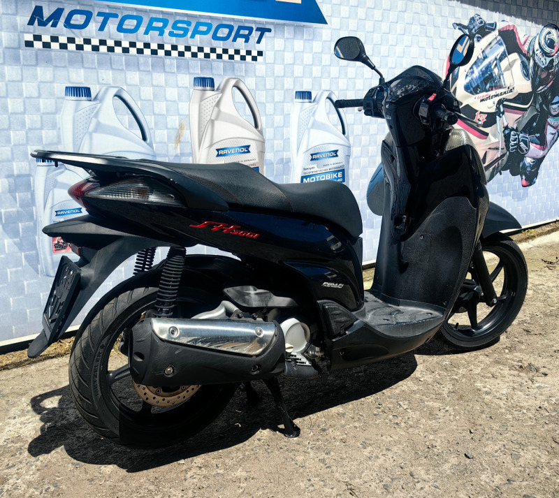 Honda Sh 300, снимка 3 - Мотоциклети и мототехника - 46369717