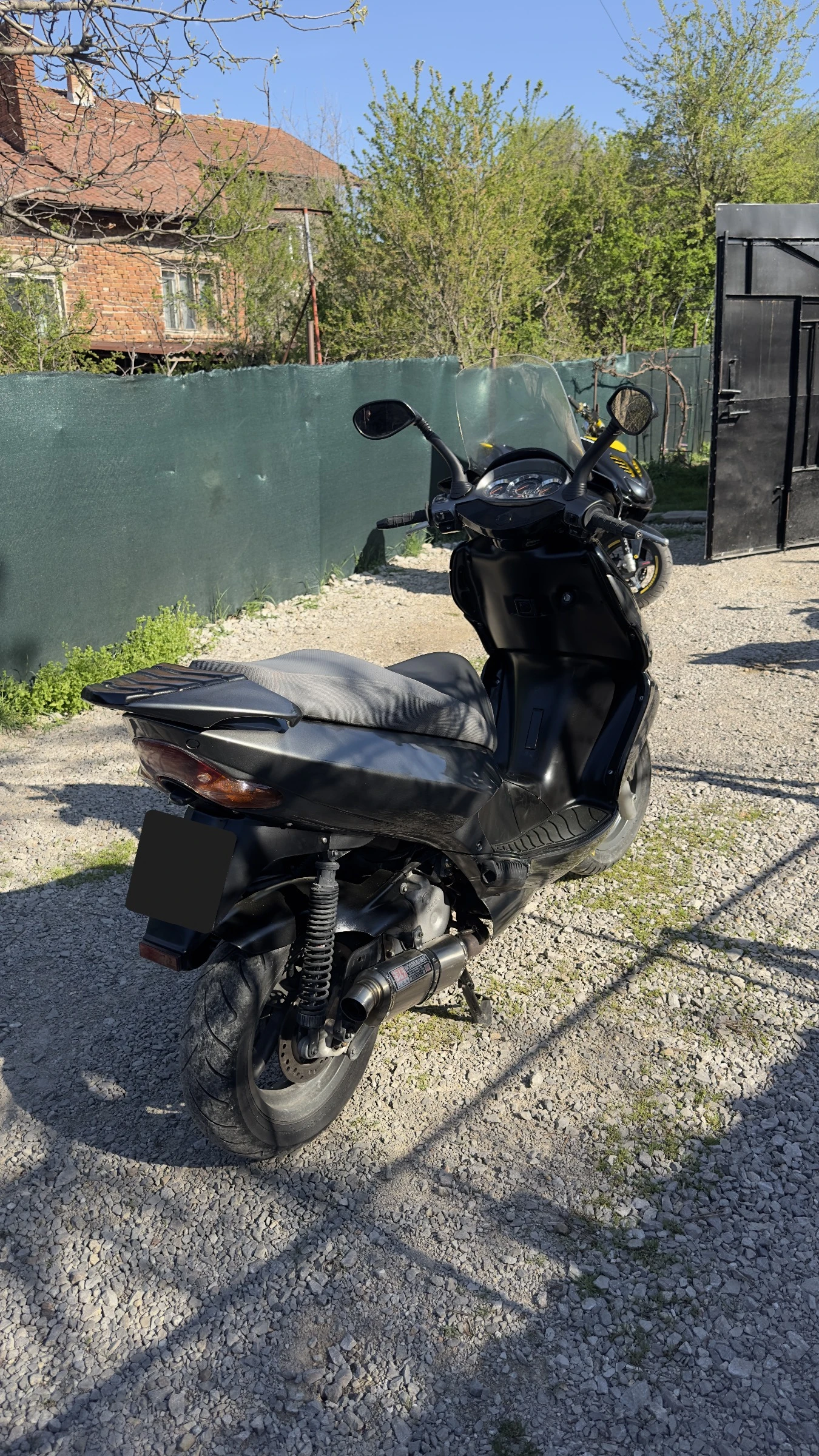 Aprilia Leonardo | Mobile.bg � ����������� 4