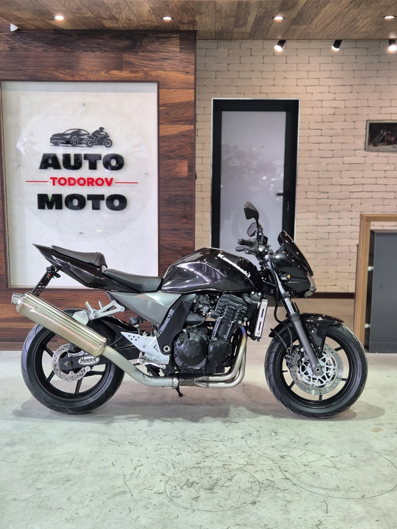 Kawasaki Z 750 Нов внос от ШВЕЙЦАРИЯ!, снимка 7 - Мотоциклети и мототехника - 55407476