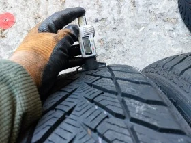 Гуми Зимни 235/55R17, снимка 4