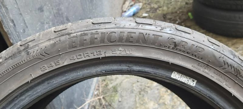 Гуми Летни 245/40R19, снимка 6 - Гуми и джанти - 32283488