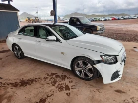 Mercedes-Benz E 350 Подгрев* Масажи* Кейлес* Park Assist* Line Assist*, снимка 4