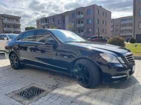 Mercedes-Benz E 200 Mercedes E200 CGI AVANTGARDE / PANORAMA / КОЖА / А, снимка 1