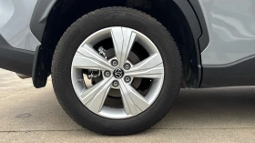 Toyota Corolla Cross 2.0 HEV, снимка 13