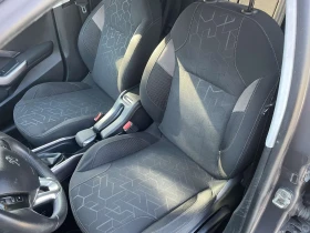 Peugeot 2008 1.6 e-HDi микро-хибрид, снимка 13