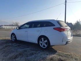 Toyota Auris 2.0 D4D, снимка 5