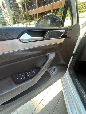 VW Passat R-line / dVnAudio  | Mobile.bg    14