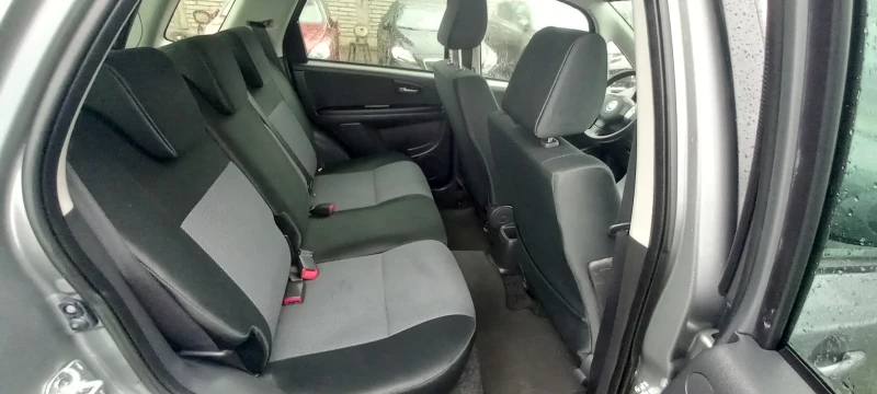 Fiat Sedici 4Х4 ИЗКЛЮЧИТЕЛНО СЕРВИЗ КНИЖК ОБСЛУЖН УНИКТ ИТАЛИЯ, снимка 13 - Автомобили и джипове - 32911363