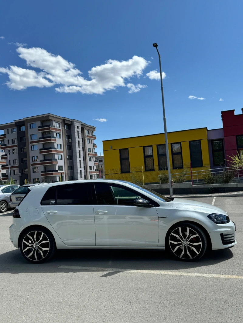 VW Golf 7 GTD, снимка 4 - Автомобили и джипове - 46798531