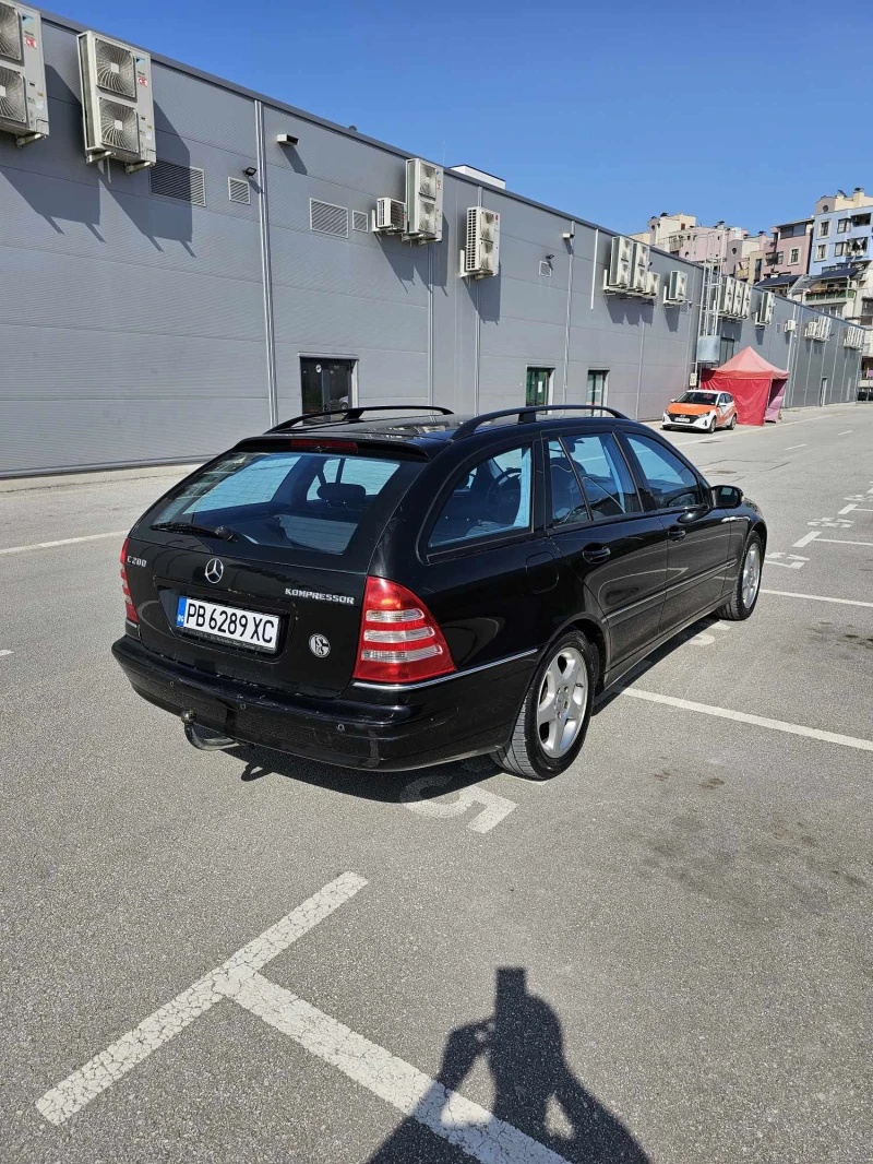 Mercedes-Benz C 200 kompressor, снимка 6 - Автомобили и джипове - 47400437