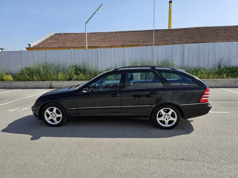 Mercedes-Benz C 200 kompressor, снимка 3 - Автомобили и джипове - 48601659