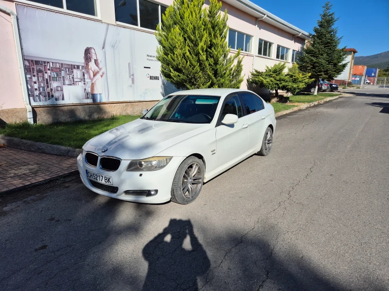 BMW 320, снимка 2 - Автомобили и джипове - 47490873