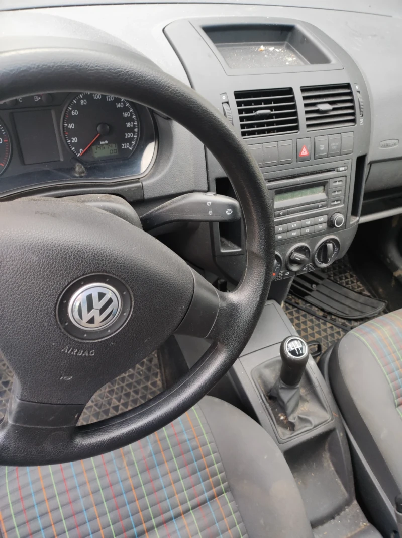 VW Polo 1.2 бензин Климатик , снимка 2 - Автомобили и джипове - 48087217