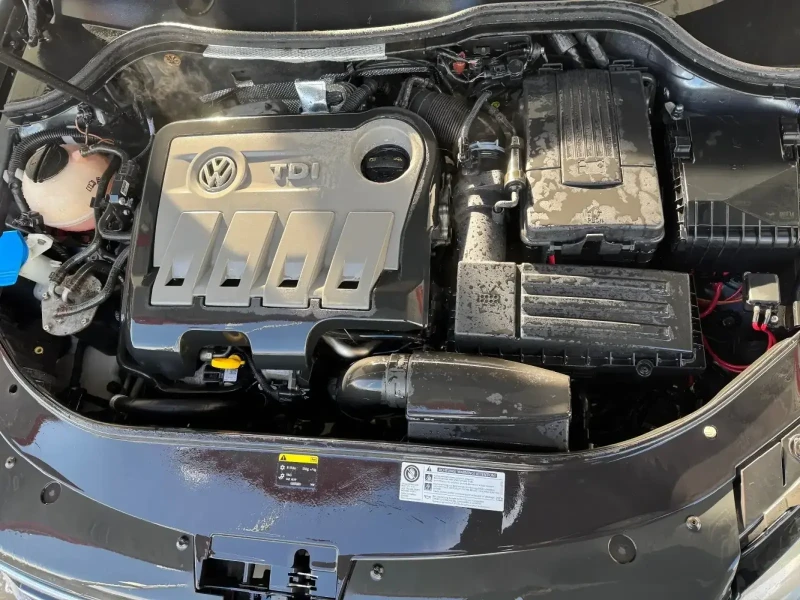 VW Passat 2.0TDI-AUTO-NAVI-177, снимка 15 - Автомобили и джипове - 48451441