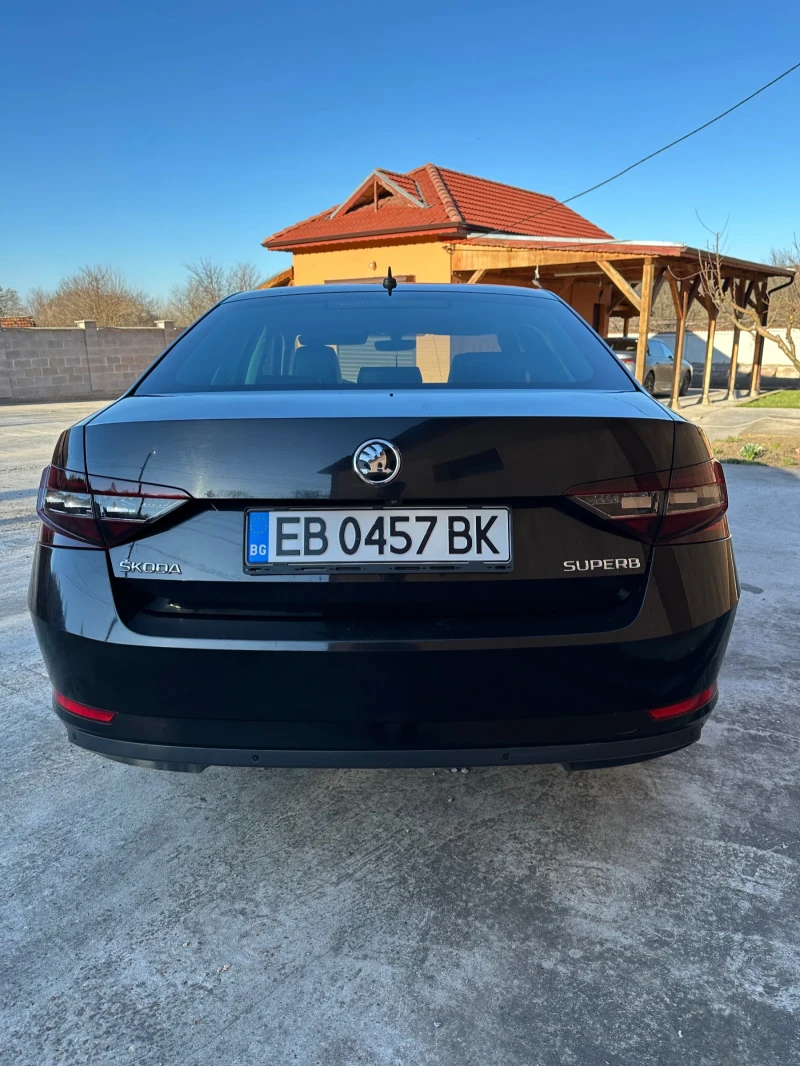 Skoda Superb, снимка 3 - Автомобили и джипове - 49604532