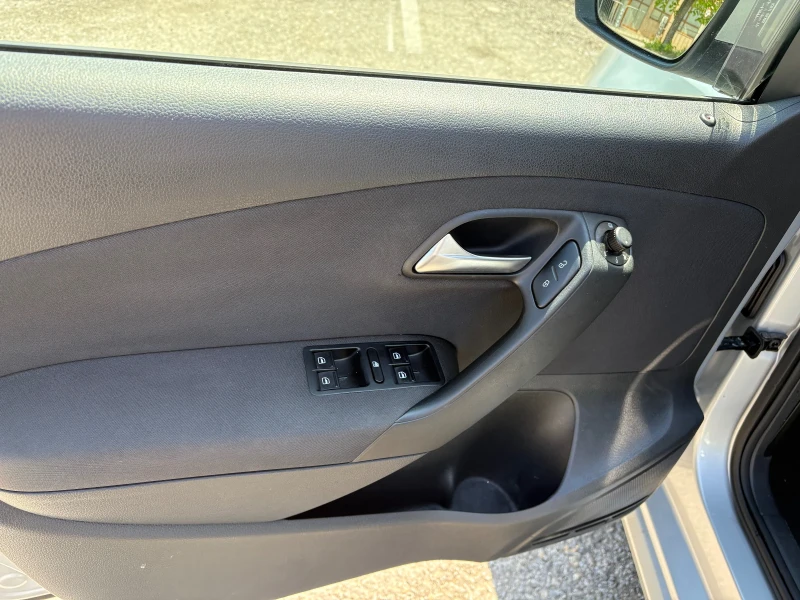 VW Polo 1.4 MPI  DSG-7, снимка 10 - Автомобили и джипове - 50113029