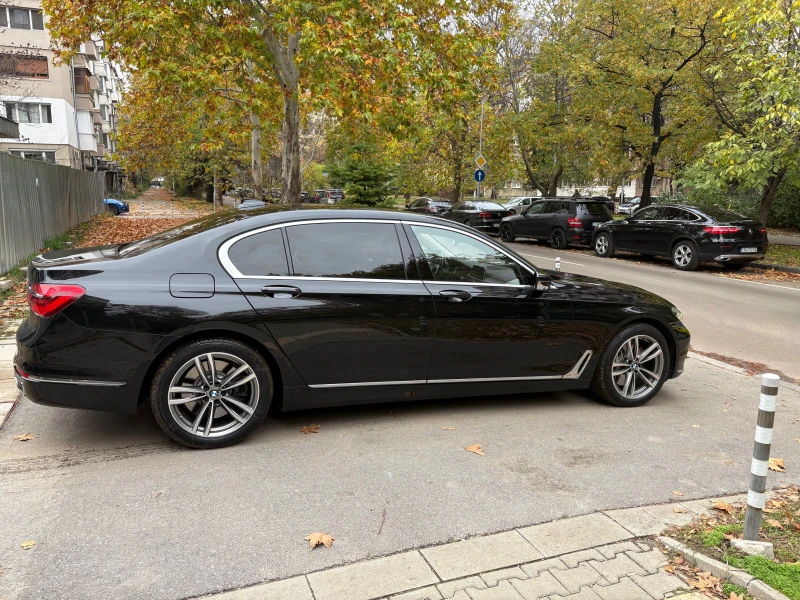 BMW 750 LI, снимка 6 - Автомобили и джипове - 52303464