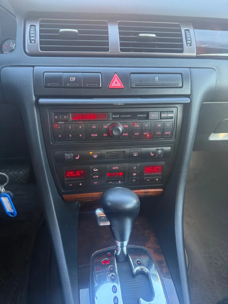 Audi S6 AUDI S6 4.2 AVANT 4x4 АВТОМАТ, снимка 13 - Автомобили и джипове - 52892087