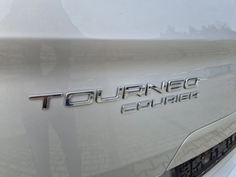 Ford Connect 2019г 126000км, снимка 9 - Автомобили и джипове - 52903839