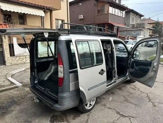 Fiat Doblo 1.6, снимка 15 - Автомобили и джипове - 48814520