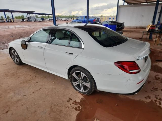 Mercedes-Benz E 350 Подгрев* Масажи* Кейлес* Park Assist* Line Assist* - изображение 2