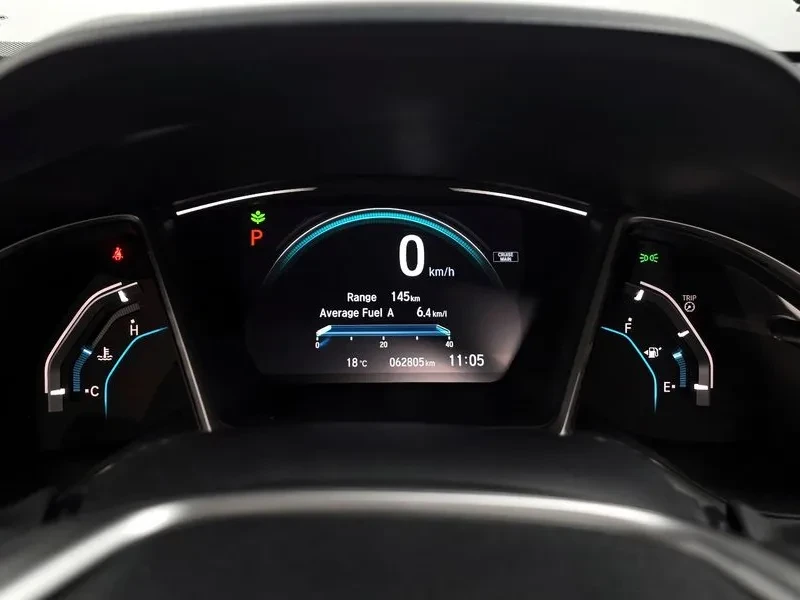 Honda Civic 2.0 10Th Generation, снимка 8 - Автомобили и джипове - 55044750