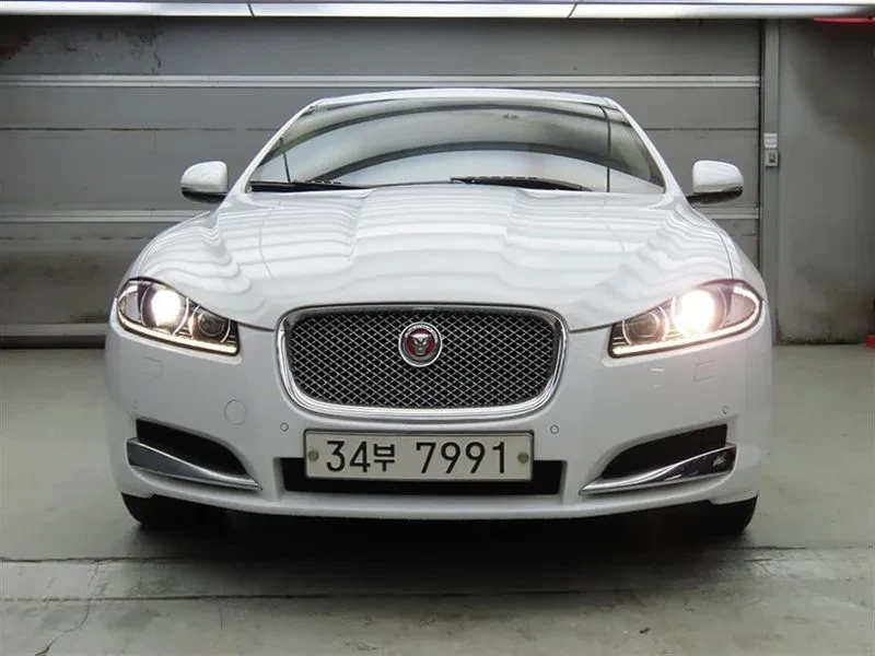 Jaguar Xf 2.0 Luxury X250, снимка 2 - Автомобили и джипове - 55749303