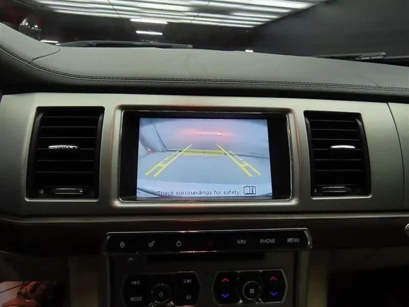 Jaguar Xf 2.0 Luxury X250, снимка 17 - Автомобили и джипове - 55749303