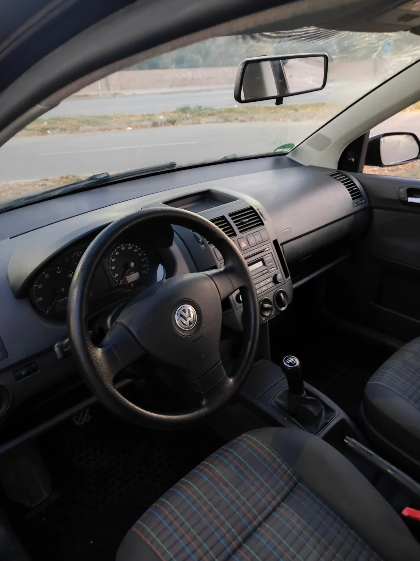 VW Polo 1.2 бензин Климатик  - изображение 9