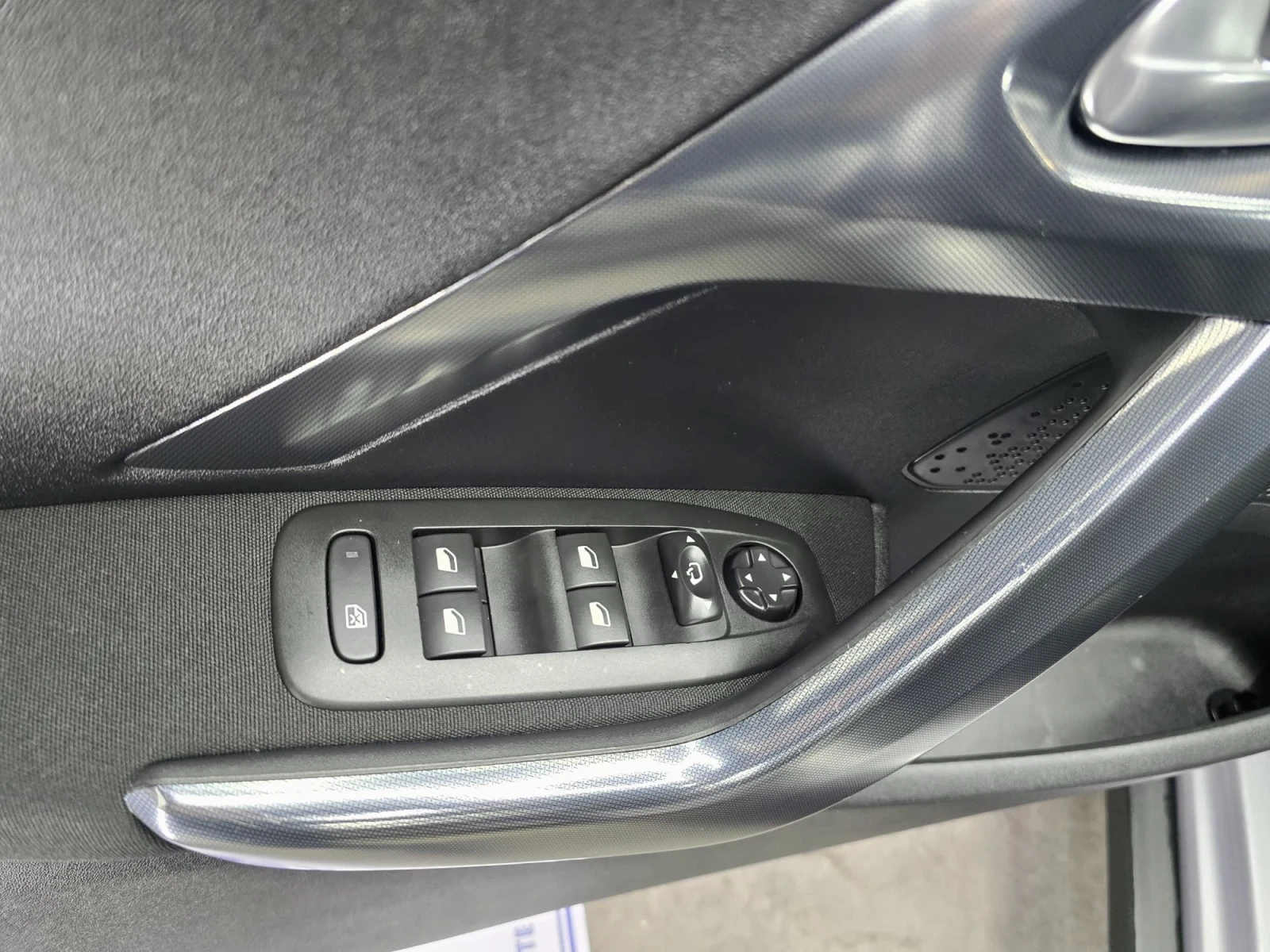 Peugeot 2008 Фейс Allure | Mobile.bg — изображение 16