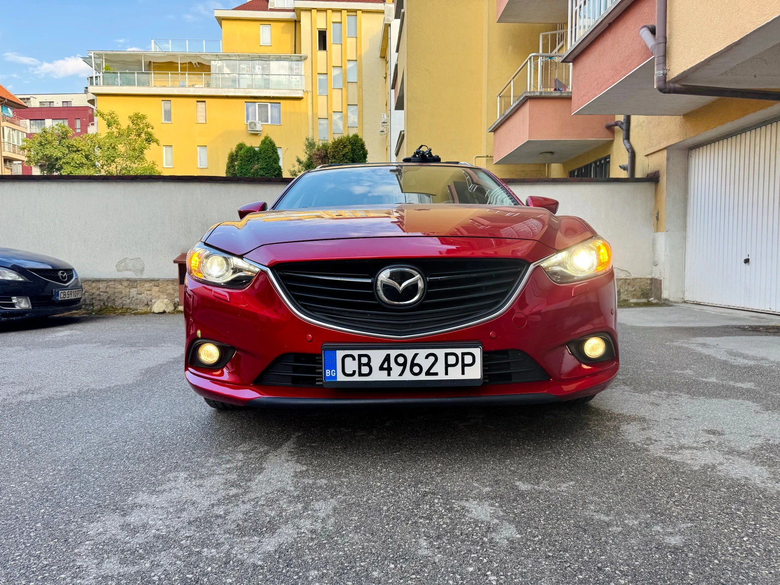 Mazda 6 Sport Combi 2.2 SKYACTIV-D - Takumi - изображение 2